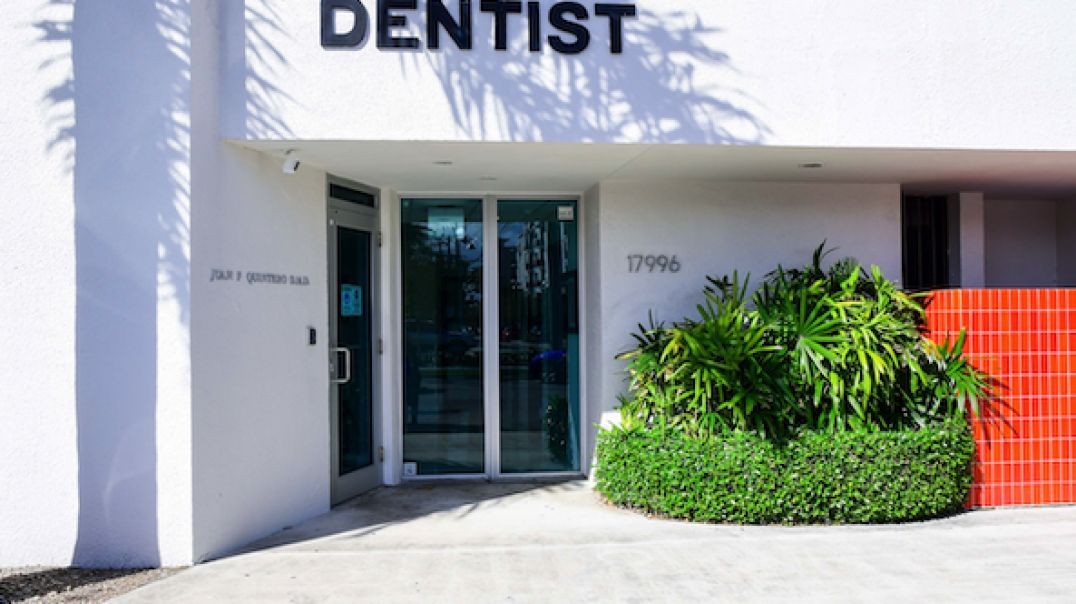 Dr. Juan F. Quintero, DMD : Clear Braces in Palmetto Bay, FL