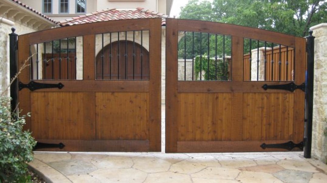 Texas State Fence Company : Wood Fence Company in Mckinney, TX